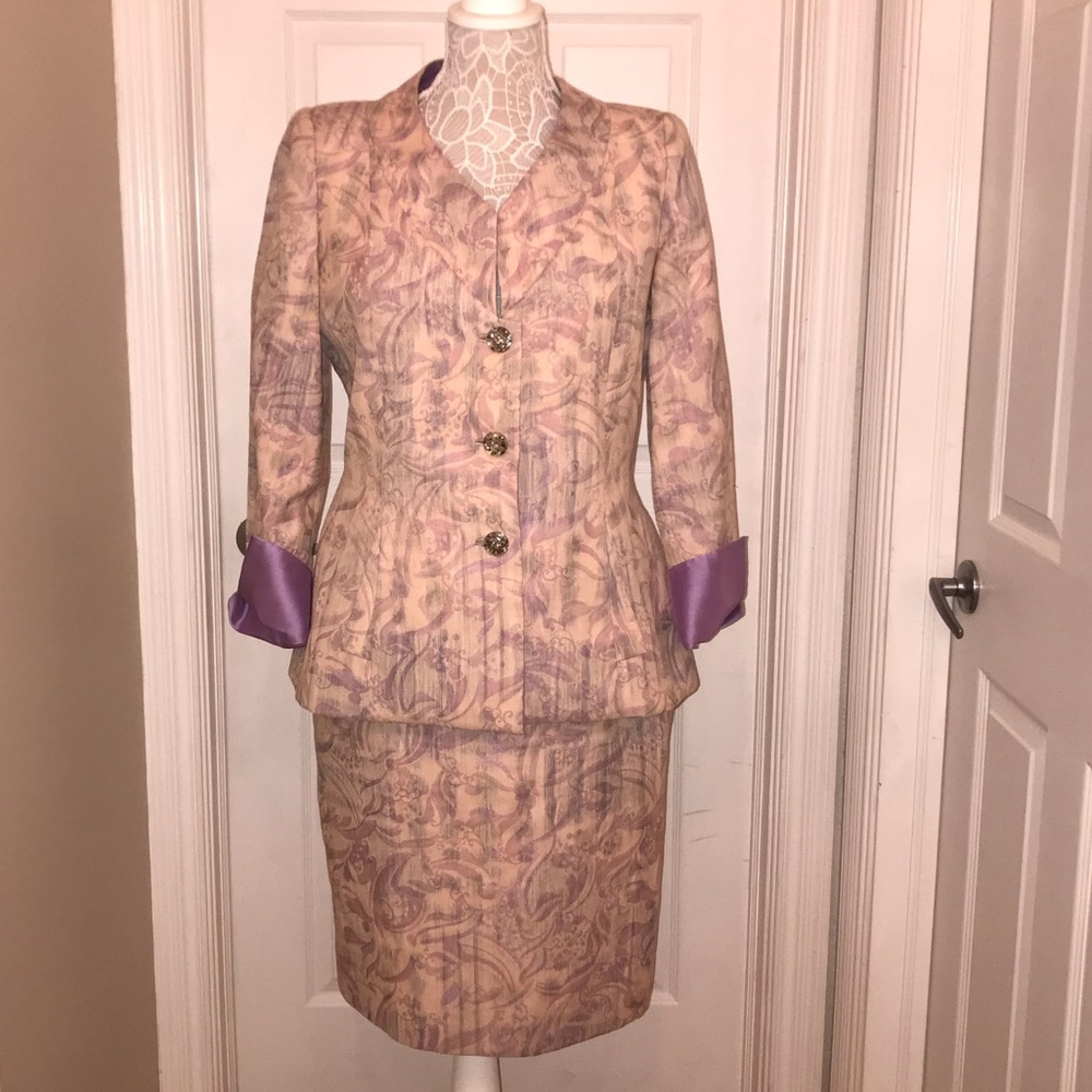 SOLD Pilar Rossi Skirt Suit